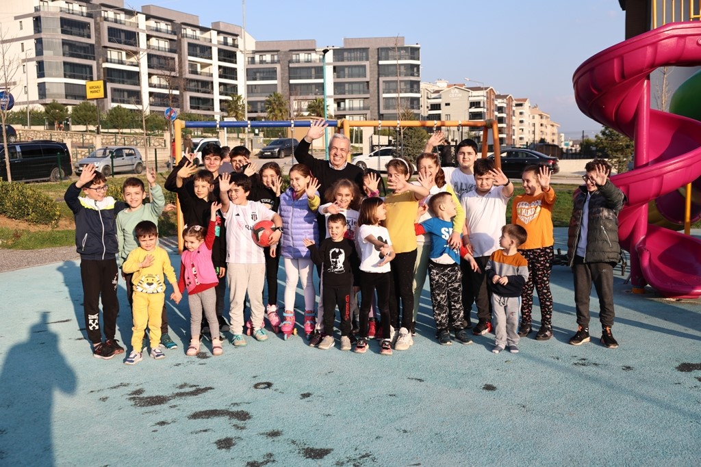 Çocuklar Şadi Özdemir’den daha çok park istedi