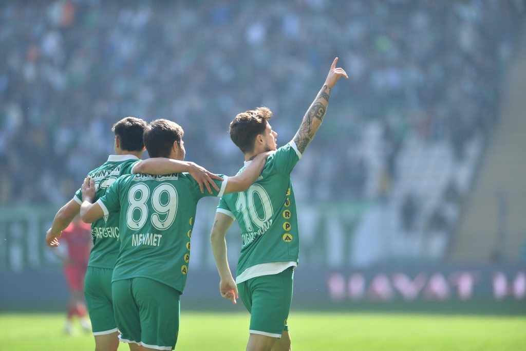 Bursaspor: 2 – Serik Belediyespor: 2