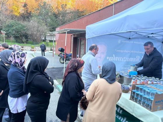 Büyükşehir Belediyesi ‘İftara 5 Kala Yanınızda’