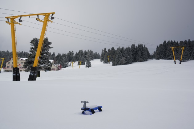 Uludağ’da kayak sezonu kapandı, pistler bomboş kaldı