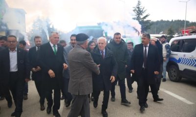 Bozbey’den köy yolları eleştirisi: “Bilime uygun yapmadılar”