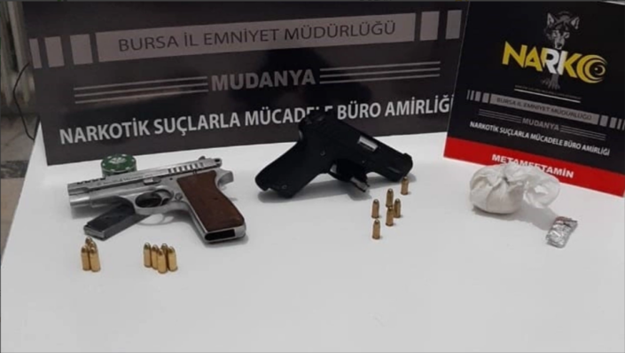 Bağ evine uyuşturucu operasyonu