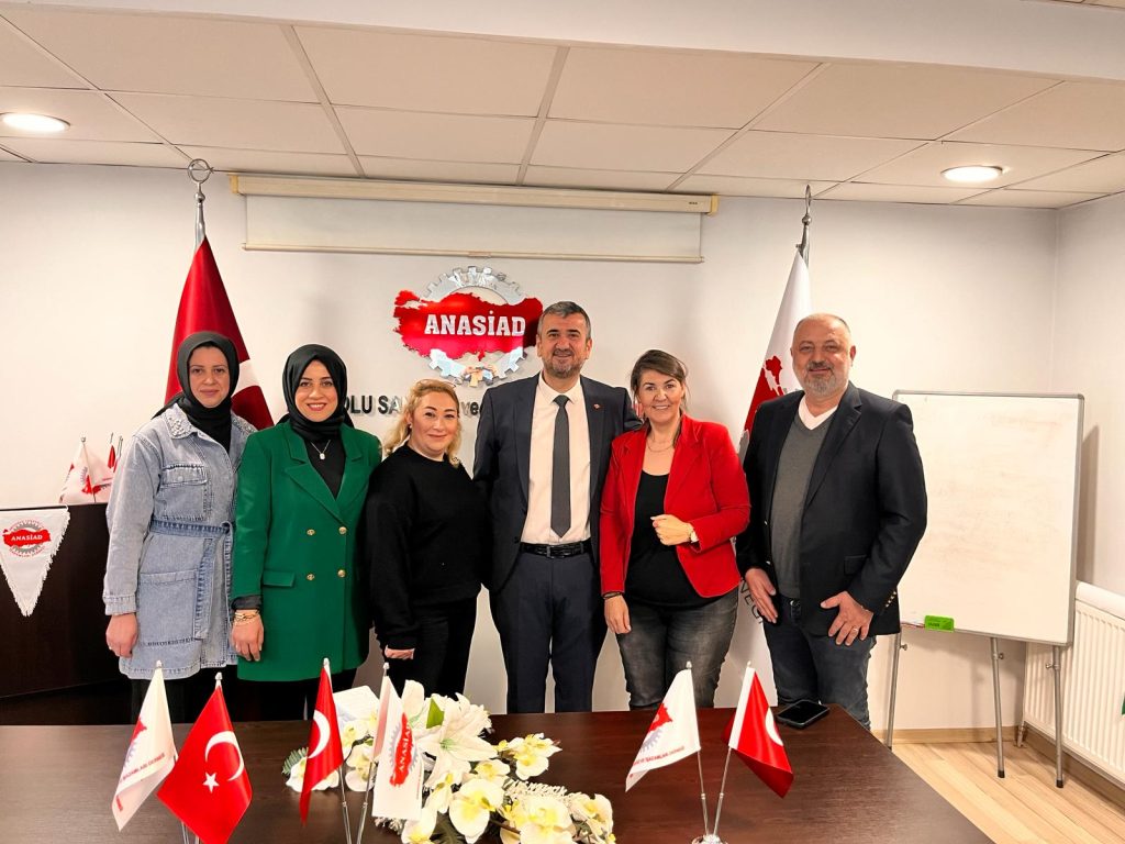 ANASİAD; “Kadınlar toplumun gerçek mimarlarıdır.”