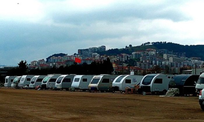 Mudanya 50’den fazla karavana ev sahipliği yapıyor