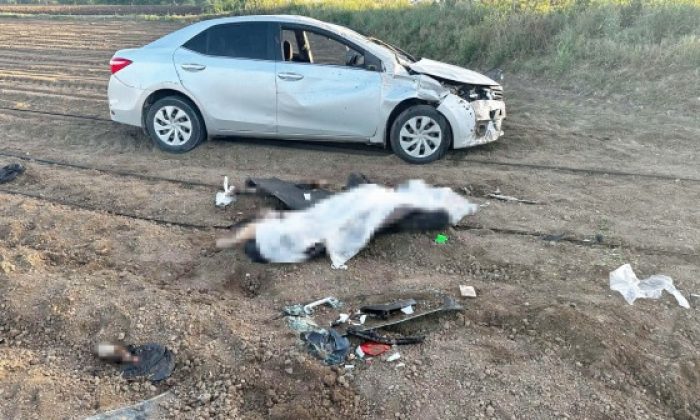 Karacabey’de otomobil taklalar atarak tarlaya uçtu: 1 ölü, 2 yaralı