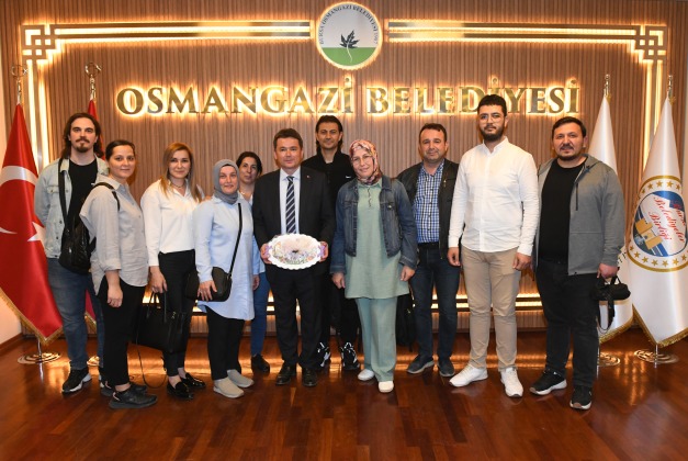 Başkan Aydın, makamının kapılarını halka açtı