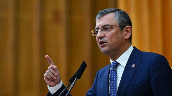 CHP lideri Özgür Özel’den atanamayan öğretmen eleştirisi