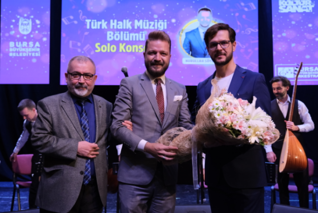 Bursalılar türkülerle coştu