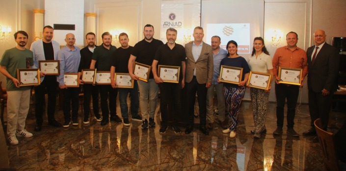 Arnavut iş insanları Kosova’da buluşacak