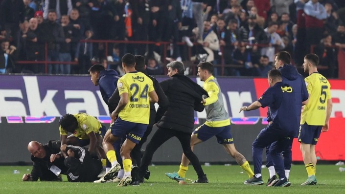 Olaylı Trabzonspor-Fenerbahçe maçının PFDK cezaları açıklandı!