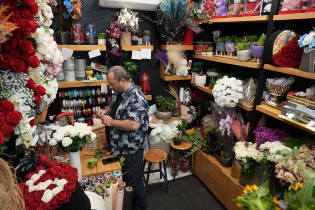 Çiçekçilerin Anneler Günü mesaisi başladı