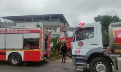 Bursa’da yangın paniği! 2 kişi dumandan etkilendi