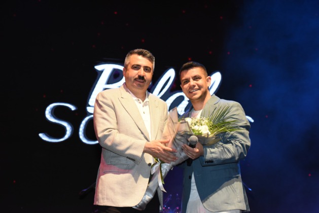 Gençlik bayramı konserlerle kutlanmaya devam ediyor