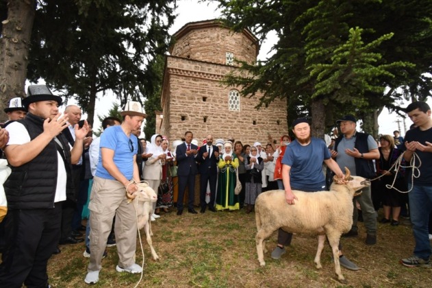 İznik’te geleneksel Kırgız Şenlikleri gerçekleşti