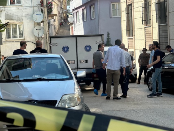 Cani baba, kahvaltı sofrasında 3 çocuğunu öldürmüş