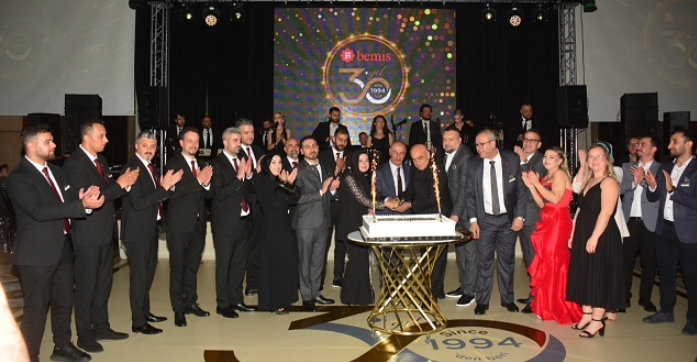 Bemis 30. yılını kutladı