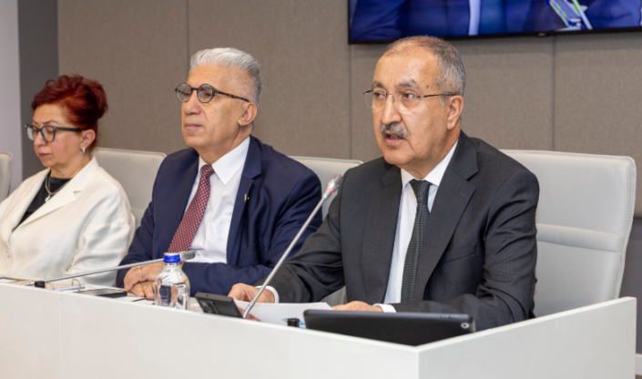 Erkılınç: Basınımız gerçekçi bir çözüm bulmalı