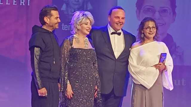 2023-2024 Tiyatro Sezonu Üstün Akmen Tiyatro Ödülleri  İbb Cem Karaca Kültür Merkezi’nde Sahiplerini Buldu…