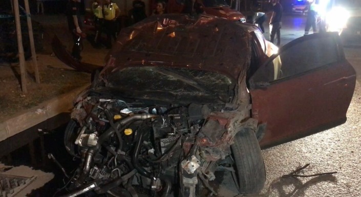 Takla atan otomobilde can pazarı