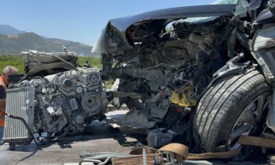 Bursa’da bir kişinin öldüğü kazada otomobilin motoru yerinden fırladı