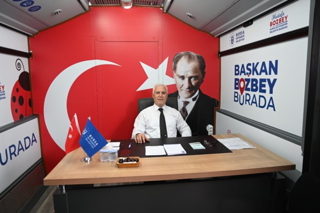 Türkiye’de ilk…Büyükşehir Belediye Başkanı makamını ilçeye taşıdı