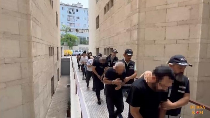 Kuyumcuların korkulu rüyası ‘Sahte altın çetesi’ çökertildi : 9 tutuklama