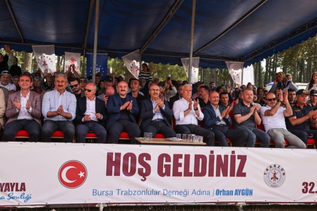 Kocayayla’da binlerce Karadenizli buluştu, aynı anda horon oynadılar