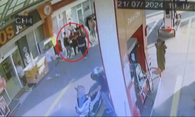 ‘Niye çöp atıyorsun?’ dedi, 15 kişiden dayak yedi