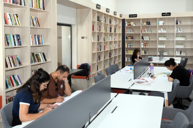 Hasan Ali Yücel Dünya Klasikleri Kütüphanesi’ni gençler çok sevdi