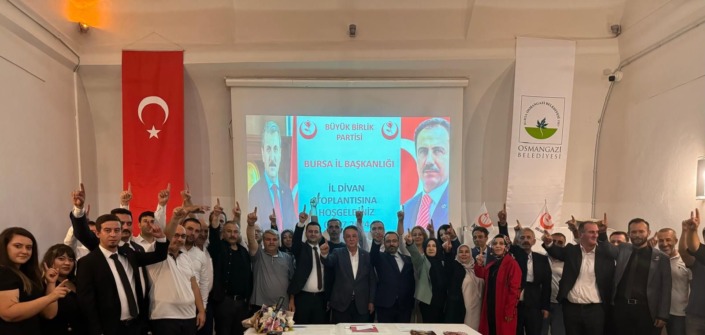 BÜYÜK BİRLİK PARTİSİ BURSA İL BAŞKANLIĞINDA BAYRAK DEĞİŞİMİ
