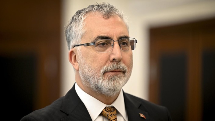 Bakan Işıkhan’dan, enflasyonla mücadele açıklaması