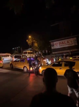 Müşteri taksici kavgasında gasp iddiası ortalığı karıştırdı