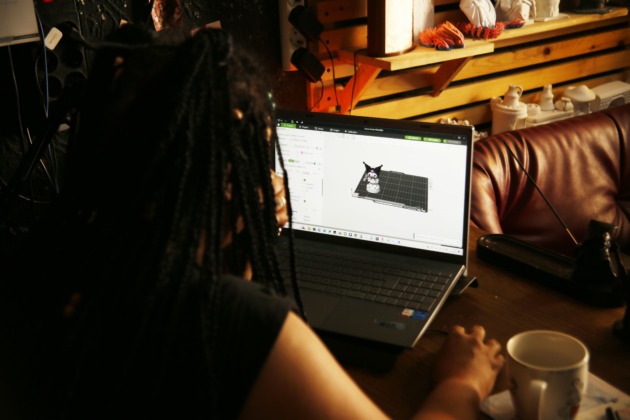 Kurabiye kalıbı yapmak isterken 3D yazıcıların dünyasına girip girişimci oldu