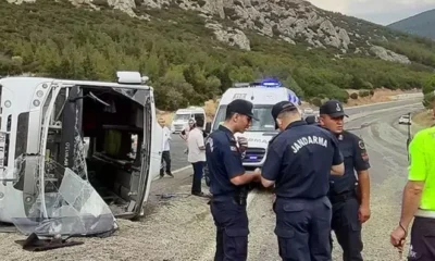 Düğün yolunda feci kaza!