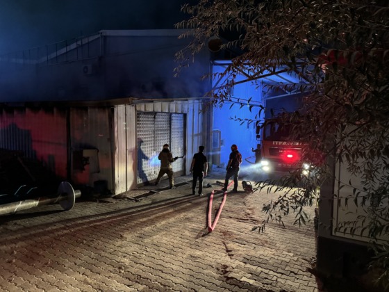 Bursa’da korkutan fabrika yangını