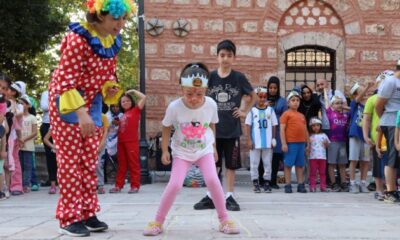 Onbeş mahallede 15 bin çocuk sokak oyunlarında buluştu