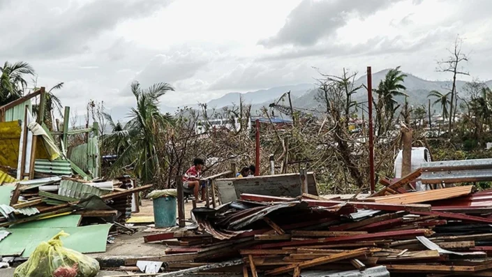 Filipinler’de tropikal fırtına! 11 ölü