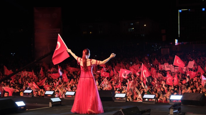 Bursa’da görülmemiş Cumhuriyet kutlaması