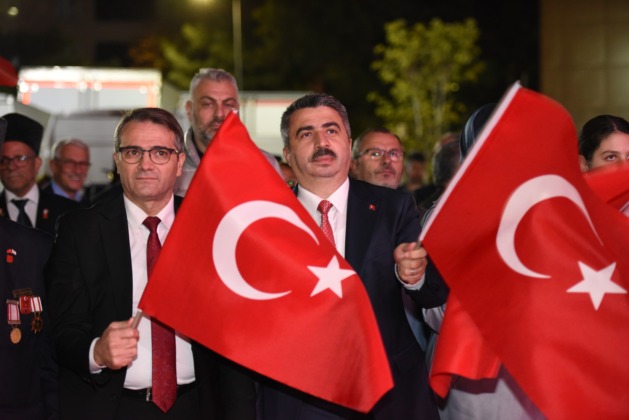 29 Ekim Yıldırım’da coşkuyla kutlandı