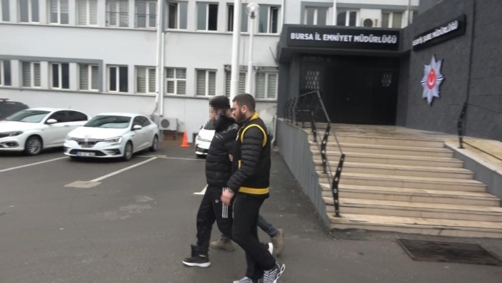 Bursa’da tabancayla dehşet saçmıştı…