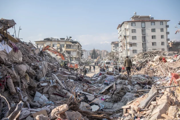 Bursa Büyükşehir’den 6 Şubat’ın yıldönümünde “Peki Ya Sonra?” sergisi