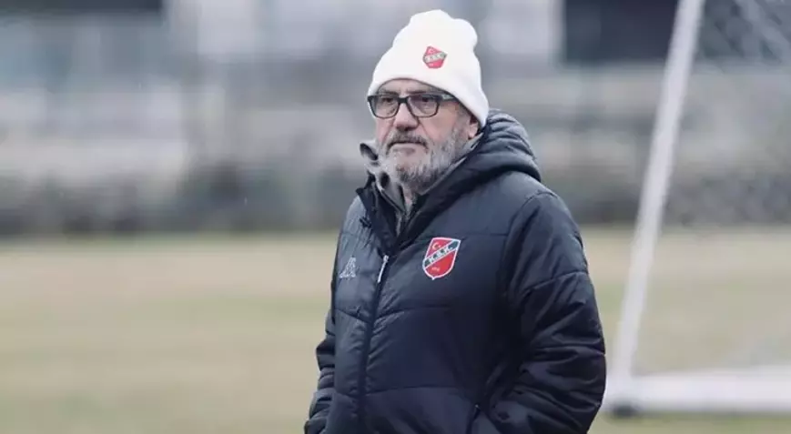 Karşıyaka’da ayrılık!