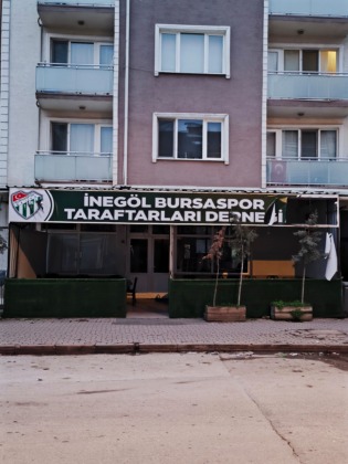 Bursaspor derneğine saldırı!