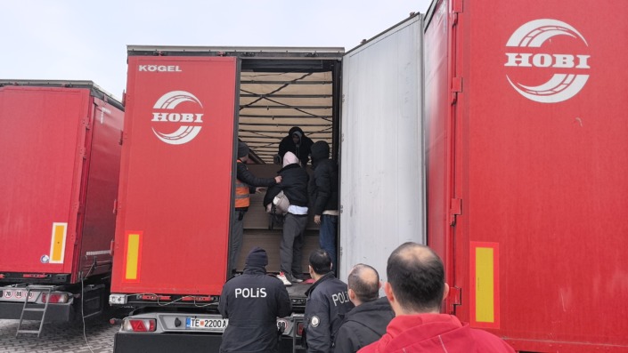 Avrupa’ya kaçmak isteyen göçmenler Bursa’da yakalandı