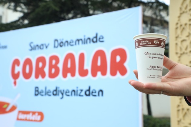İnegöl Belediyesi’nden öğrencilere sabah çorbası