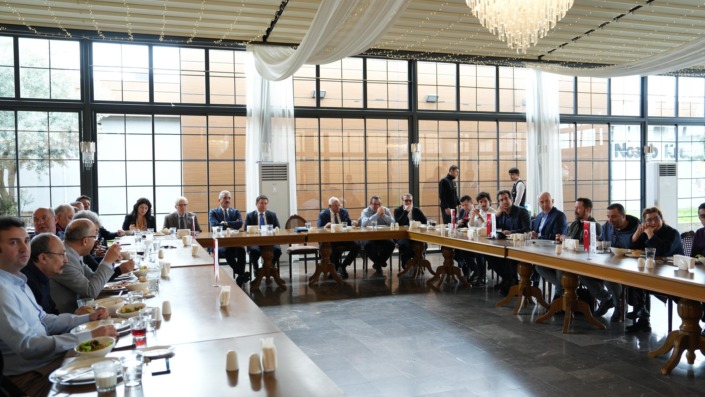 Osmangazi Belediye Başkanı Aydın, iş insanları ile bir araya geldi