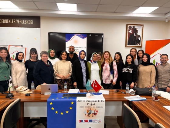 Bursa’da aile danışmanı mezunu olanlara uygulamalı eğitim