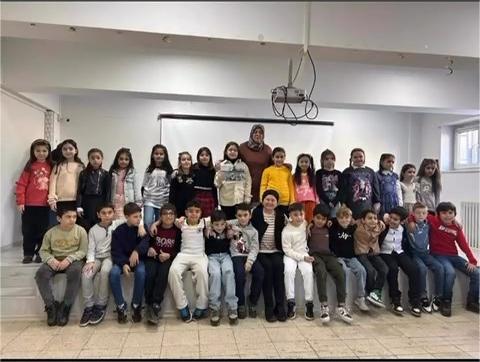 Bursa’da depremzede Zeynep’e duygusal veda