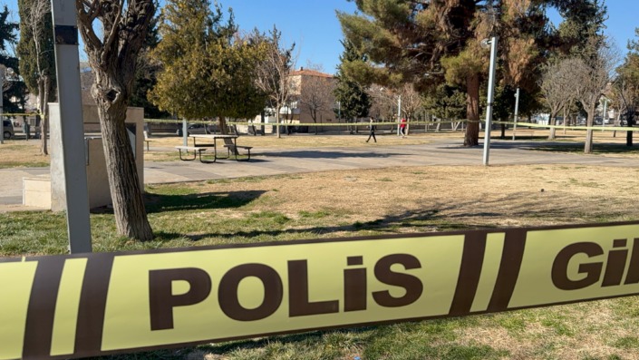 Parkta silahlı saldırı!