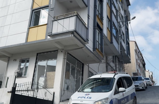 Önce eşini bıçakladı sonra kayınpederini silahla vurdu